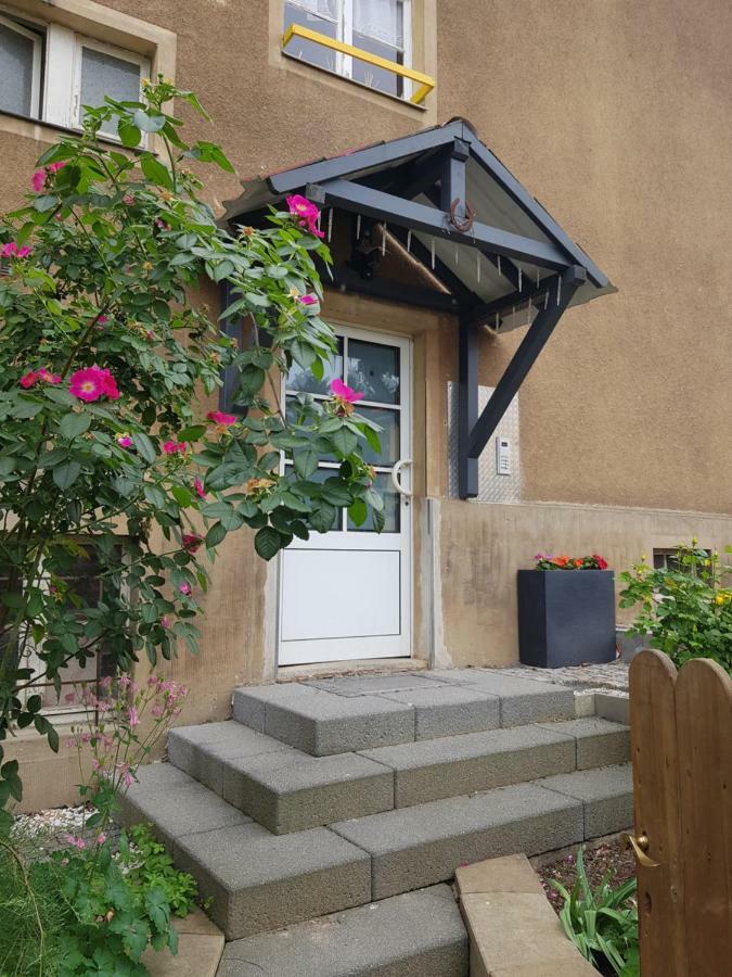 Ferienwohnung Charlett Dresden Exteriör bild